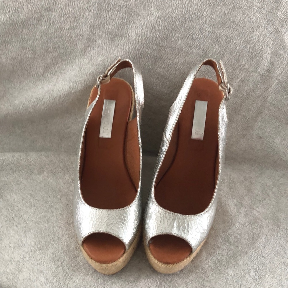 Nice Silver Wedges!!